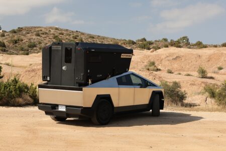 Hotomobil Tesla Cybertruck için Tasarladığı Cyberglad Modelinin Avrupa Lansmanını “Caravan Salon Düsseldorf” Fuarı’nda Gerçekleştiriyor