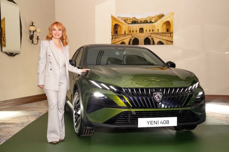 “ASLANIN YANSIMALARI” İLE PEUGEOT BİENAL RUHUNU YENİDEN YORUMLUYOR